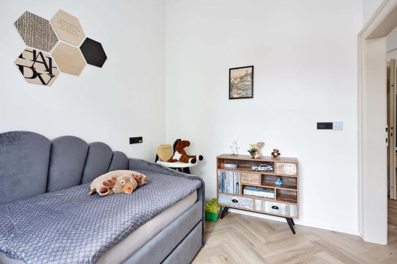 Apartment Nicol 卡罗维发利 外观 照片